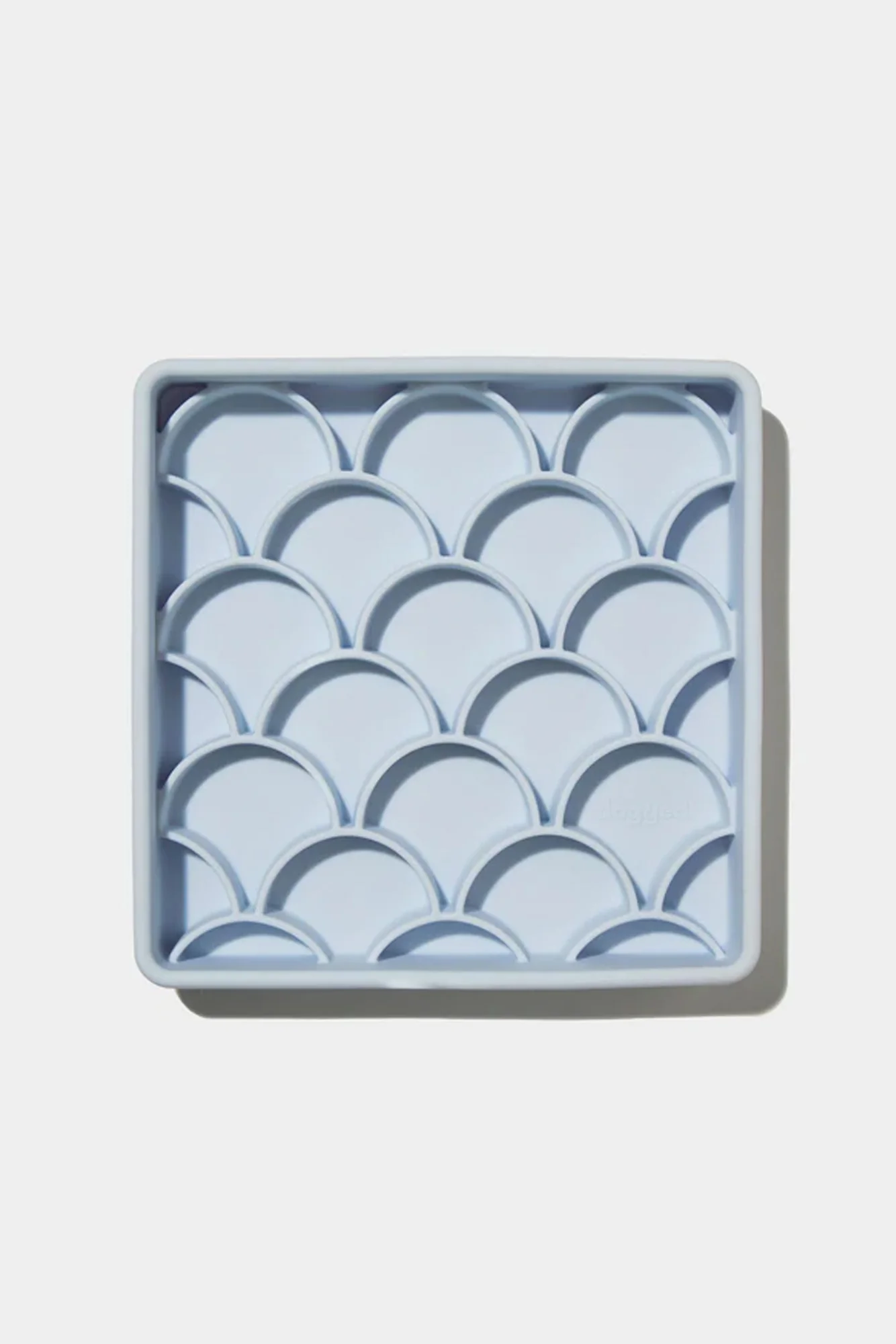 Dogged 3-in-1 Fish Scale Sky Slow Feeder Dog Bowl
